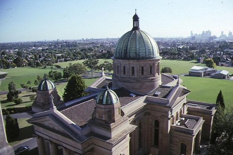 Melbourne City Tour: Lifestyle Of The Rich And Famous - Great Ocean Road Tourism 4