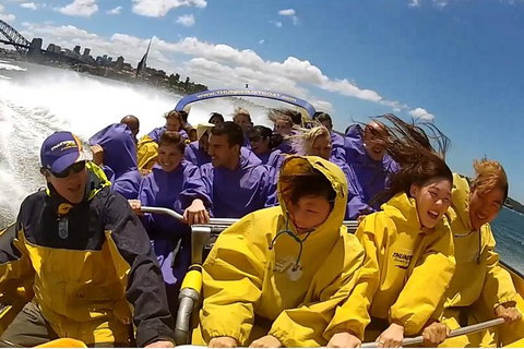 30-Minute Sydney Harbour Jet Boat Ride: Thunder Twist - Great Ocean Road Tourism 0