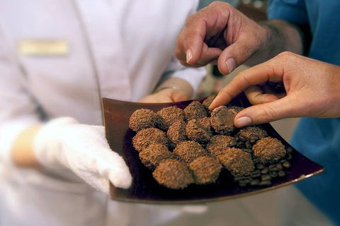 Explore Adelaide City Tour: Haigh's Tasting Chocolate & Adelaide Oval Tour - Great Ocean Road Tourism 2