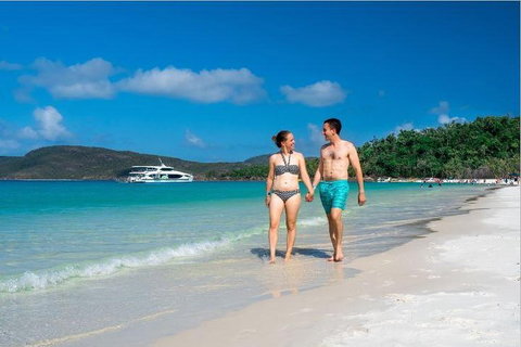 Whitehaven Beach Half-Day Cruises - Great Ocean Road Tourism 3