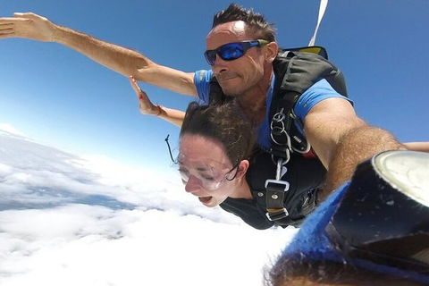 Byron Bay Tandem Sky Dive - Great Ocean Road Tourism 2