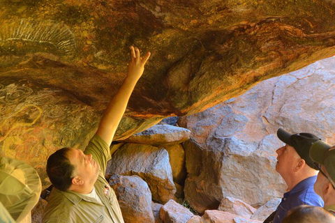 Uluru Small Group Tour Including Sunset - Great Ocean Road Tourism 1