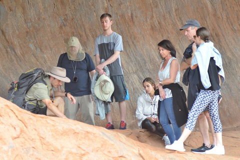 Uluru Small Group Tour Including Sunset - Great Ocean Road Tourism 2