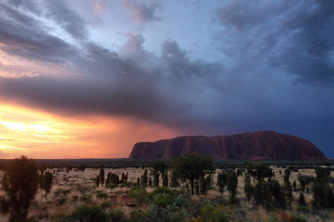 Uluru Small Group Tour Including Sunset - Great Ocean Road Tourism 4