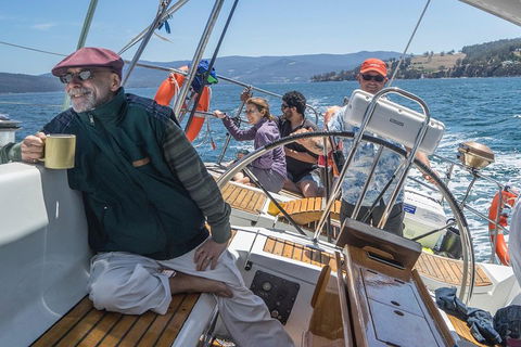 Half-Day Sailing On The Derwent River From Hobart - Great Ocean Road Tourism 2