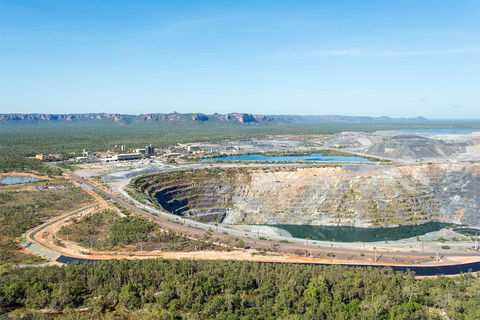 Jabiru 60 Minute Scenic Flight - Great Ocean Road Tourism 3