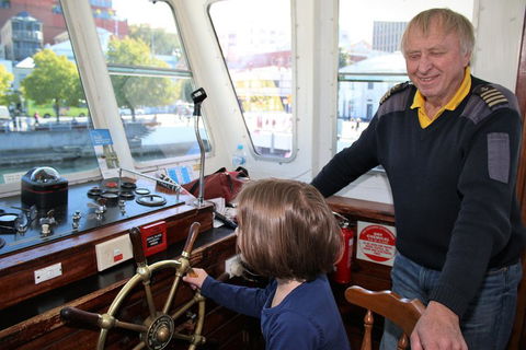 Derwent River Historic Harbour Cruise From Hobart - Great Ocean Road Tourism 4