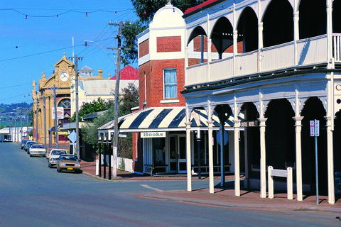 Wave Rock, York, Wildflowers, And Aboriginal Cultural Day Tour From Perth - Great Ocean Road Tourism 3