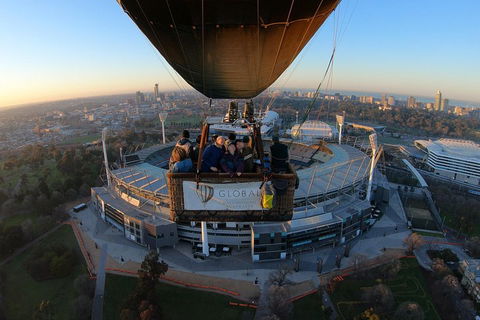 Melbourne Balloon Flight At Sunrise - Great Ocean Road Tourism 4