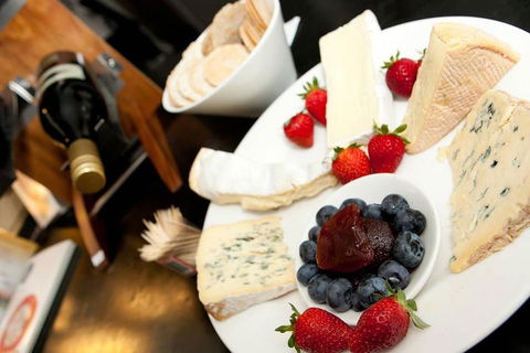 Chauffeur Driven Yarra Valley Group Wine Tour - Up To 7 - Great Ocean Road Tourism 1