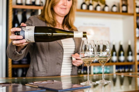 Kangaroo Island Gourmet Food And Wine 4WD Tour - Great Ocean Road Tourism 0