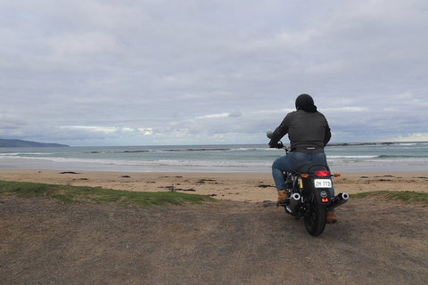 Royal Enfield Interceptor 650cc - Great Ocean Road Tourism 5